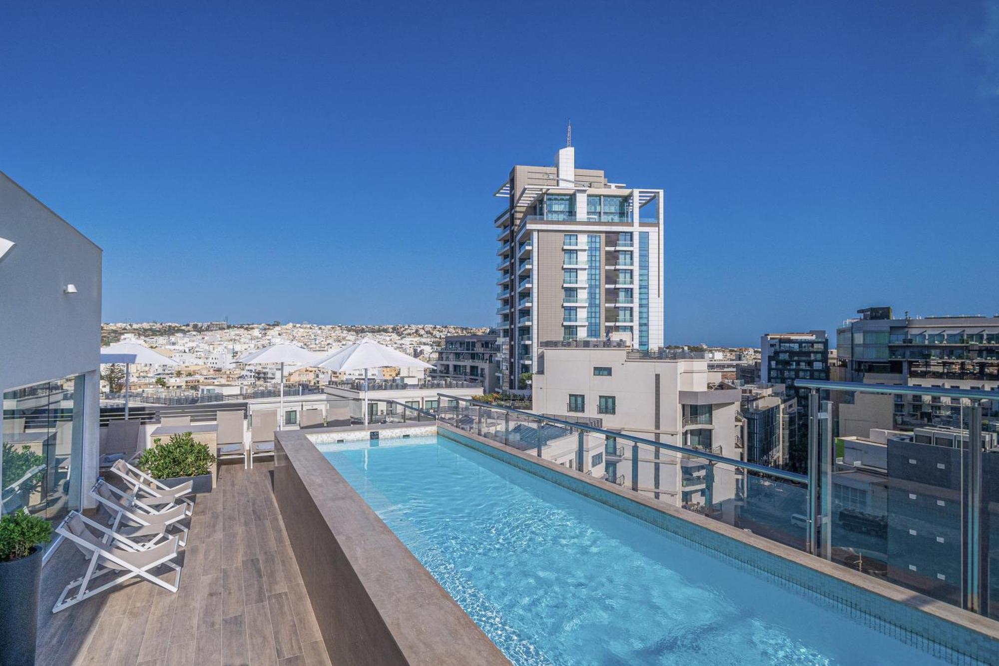 Hotel Mistral St Julian'S, Affiliated By Melia Saint Julian's Екстериор снимка