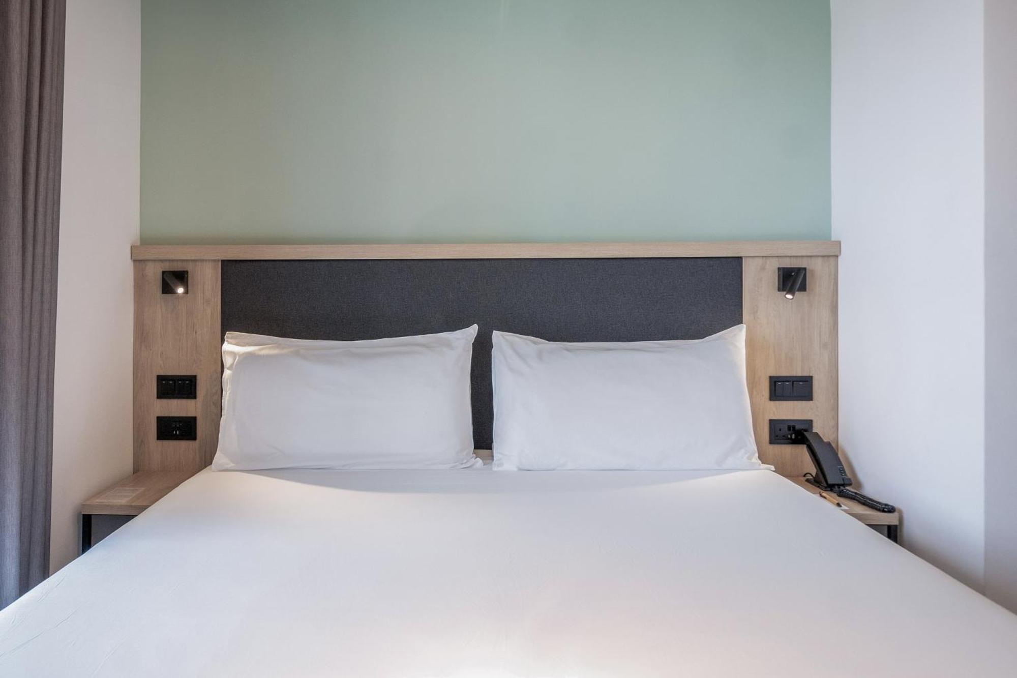 Hotel Mistral St Julian'S, Affiliated By Melia Saint Julian's Екстериор снимка